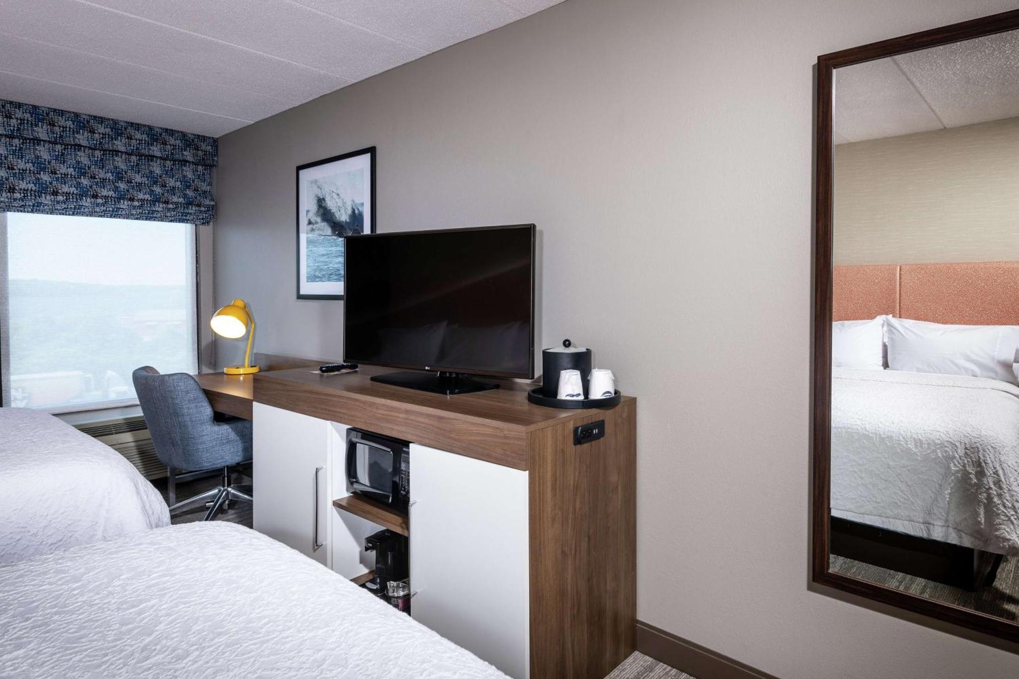 Hampton Inn Fall River/Westport North Westport Eksteriør billede