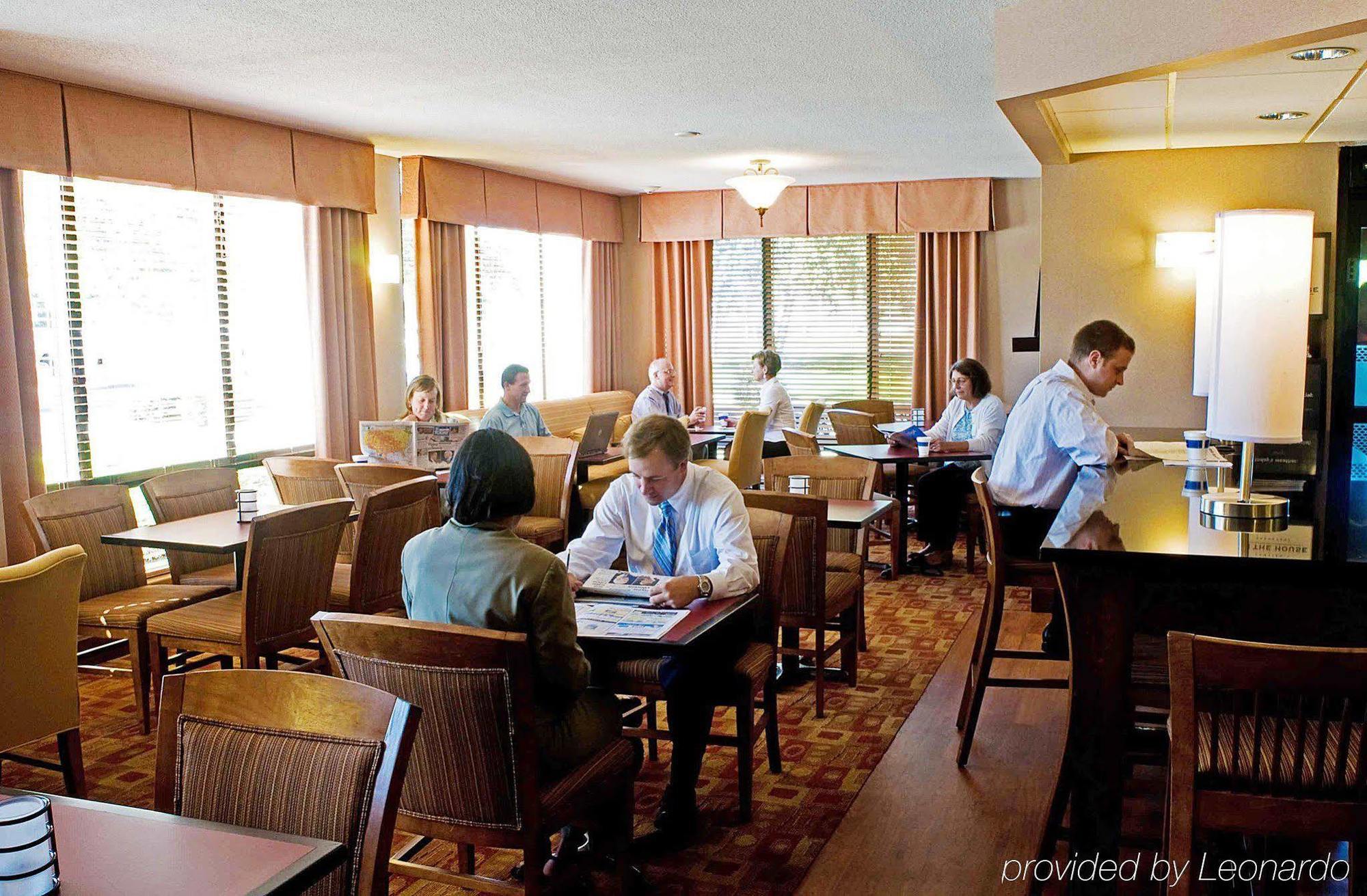 Hampton Inn Fall River/Westport North Westport Restaurant billede