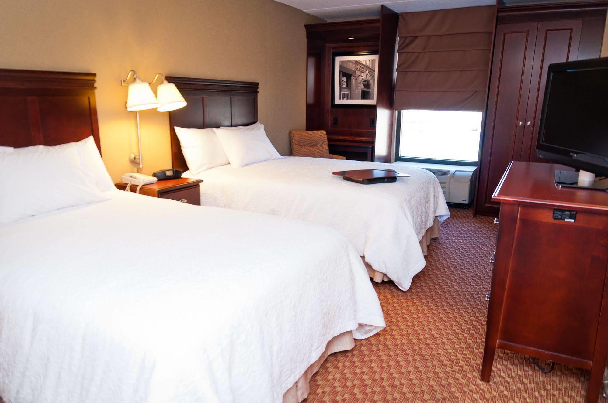 Hampton Inn Fall River/Westport North Westport Eksteriør billede